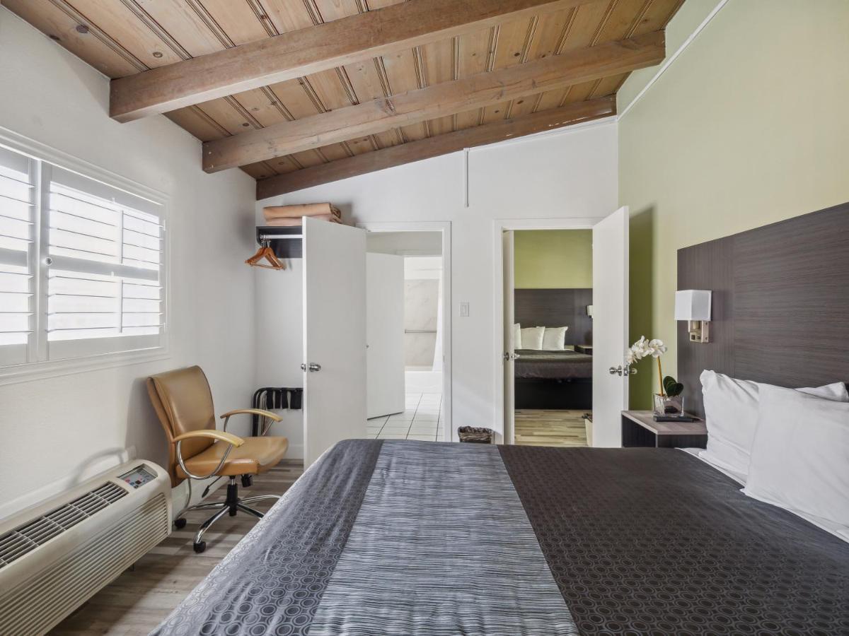 Discovery Inn Monterey Bay Сийсайд Екстериор снимка